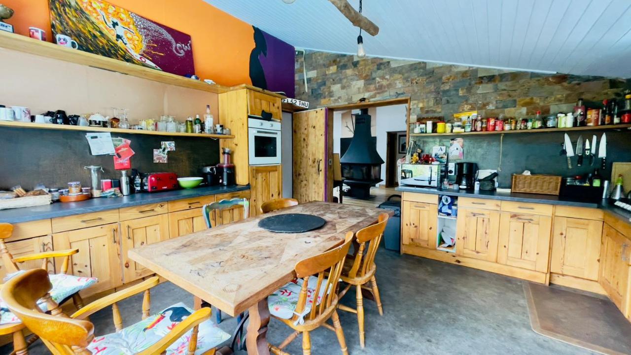 Carwyns Surf House Hostel Seignosse Exterior photo